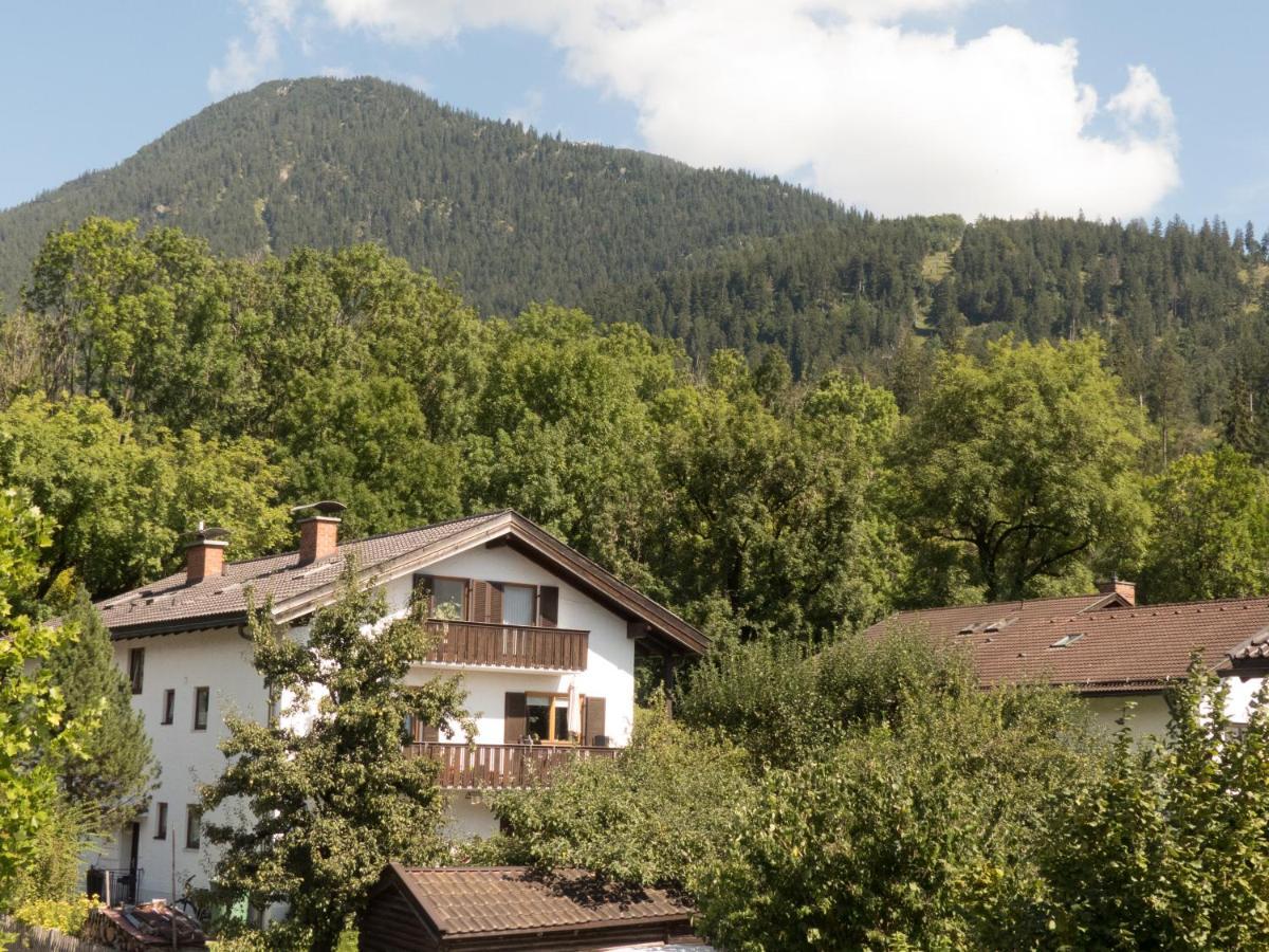 Ferienwohnung Alpenglueck Гармиш-Партенкирхен Екстериор снимка